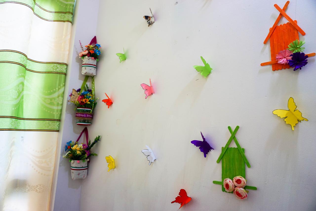 Color House Hostel Ho Chi Minh City Bagian luar foto