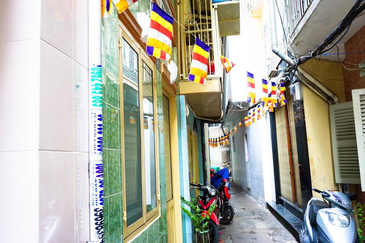 Color House Hostel Ho Chi Minh City Bagian luar foto