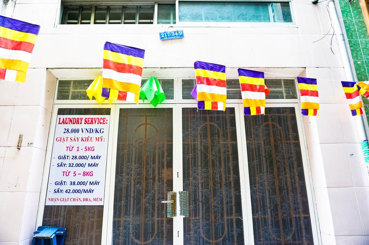 Color House Hostel Ho Chi Minh City Bagian luar foto