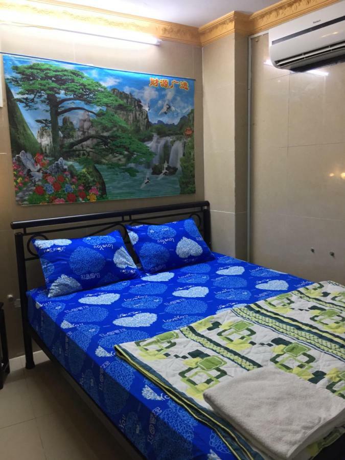 Color House Hostel Ho Chi Minh City Bagian luar foto