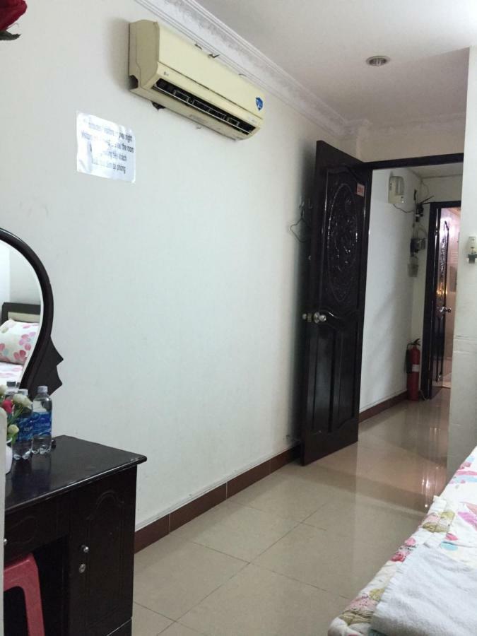 Color House Hostel Ho Chi Minh City Bagian luar foto